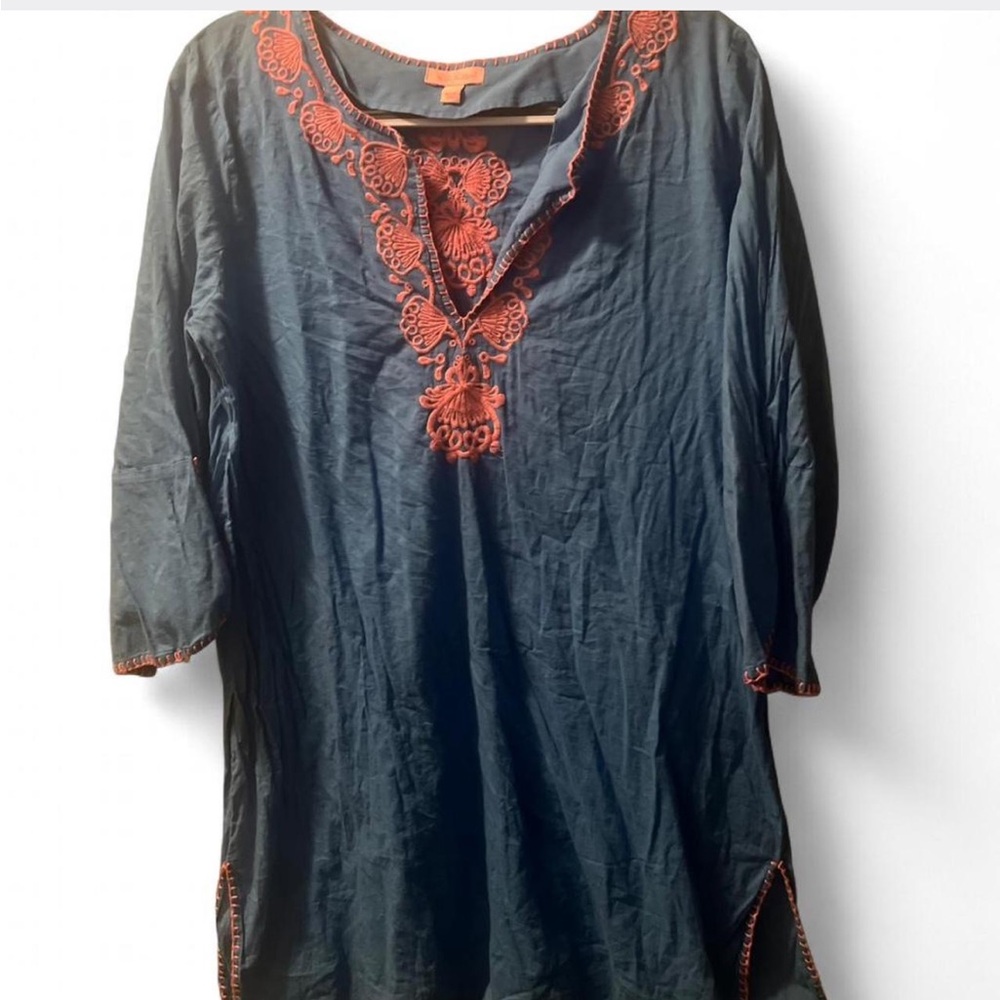 Lilly Pulitzer Blue Tunic with Pink Embroidery